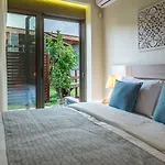 Διαμέρισμα Lemar Luxury Χερσόνησος